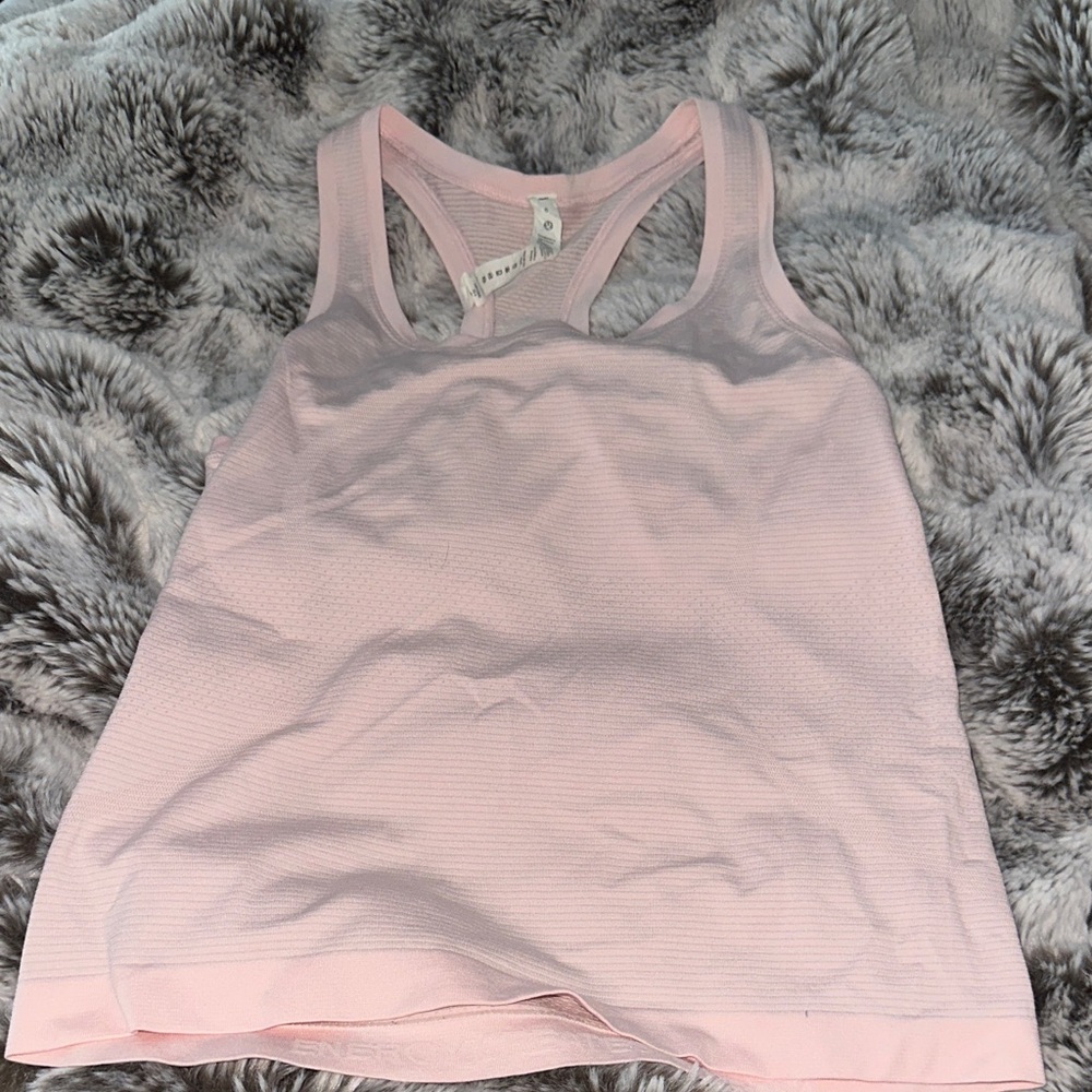 lululemon athletica Strawberry Milkshake Swiftly Tech Top ** Race Length